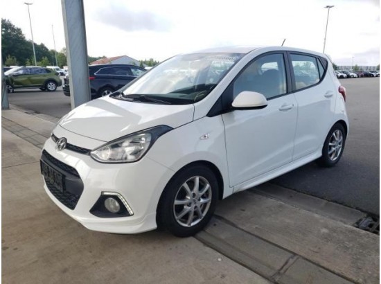 2015 Hyundai i10 Sport 2015 Hyundai i10 Sport