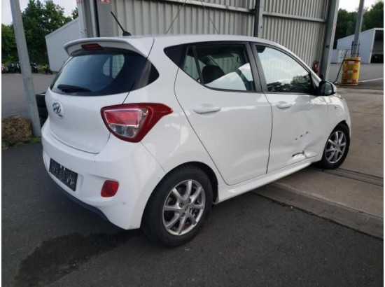 2015 Hyundai i10 Sport 2015 Hyundai i10 Sport
