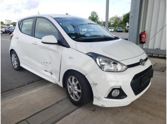 2015 Hyundai i10 Sport 2015 Hyundai i10 Sport
