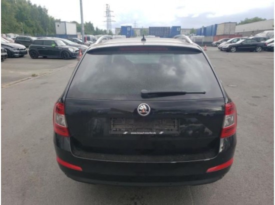 2015 Skoda Octavia Combi Elegance
