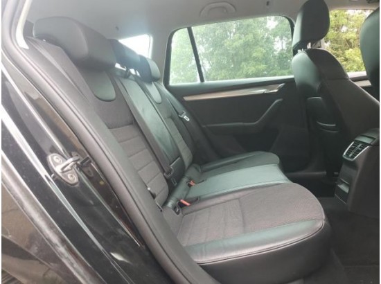 2015 Skoda Octavia Combi Elegance
