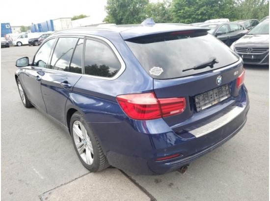 2015 BMW 3er Touring 318d Sport Line
