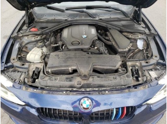 2015 BMW 3er Touring 318d Sport Line