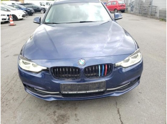 2015 BMW 3er Touring 318d Sport Line