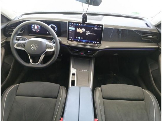2025 Volkswagen Passat Variant 2.0 TDI 110 kW Business 2025 Volkswagen Passat Variant 2.0 TDI 110 kW Business