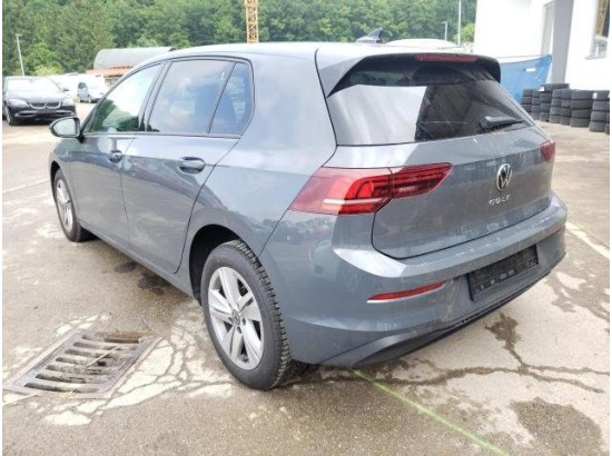2025 Volkswagen Golf VIII Lim. 1.5 TSI 85 kW Life 2025 Volkswagen Golf VIII Lim. 1.5 TSI 85 kW Life