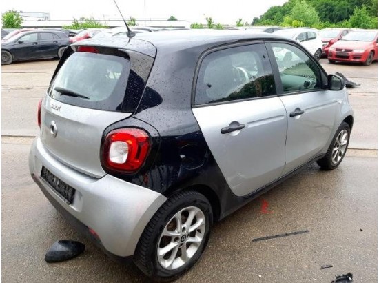 2016 Smart forfour Basis 66kW 2016 Smart forfour Basis 66kW