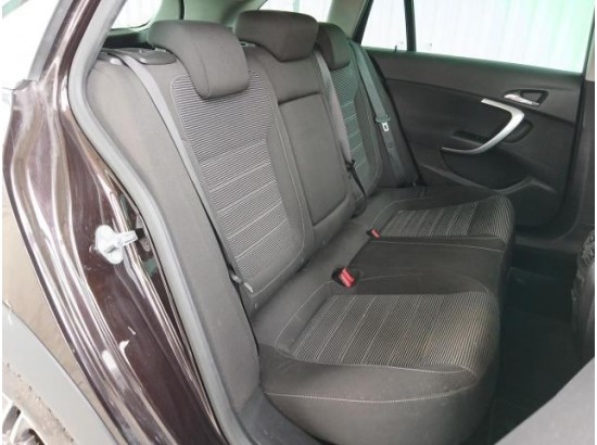 2015 Opel Insignia A Country Tourer Basis 4x4 2015 Opel Insignia A Country Tourer Basis 4x4
