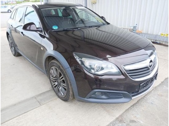 2015 Opel Insignia A Country Tourer Basis 4x4 2015 Opel Insignia A Country Tourer Basis 4x4
