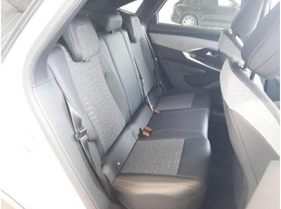 2025 Peugeot 3008 Hybrid 136 Allure