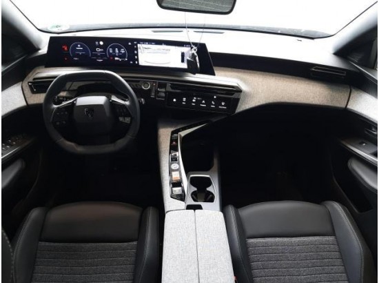 2025 Peugeot 3008 Hybrid 136 Allure