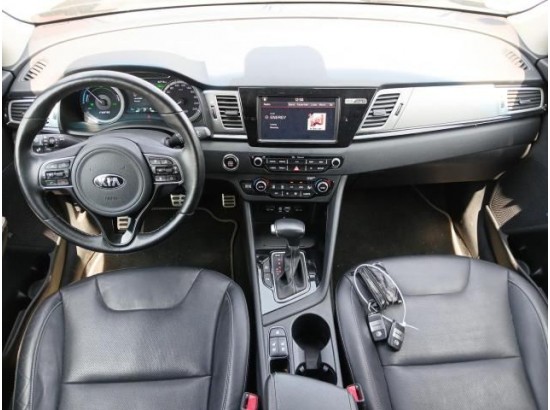 2018 Kia Niro Spirit Plug-in Hybrid 2018 Kia Niro Spirit Plug-in Hybrid