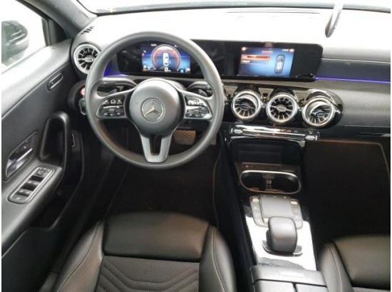2021 Mercedes-Benz A -Klasse Lim. A 180 d 2021 Mercedes-Benz A -Klasse Lim. A 180 d
