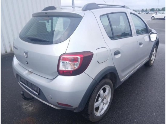 2016 Dacia Sandero II Stepway Prestige 2016 Dacia Sandero II Stepway Prestige