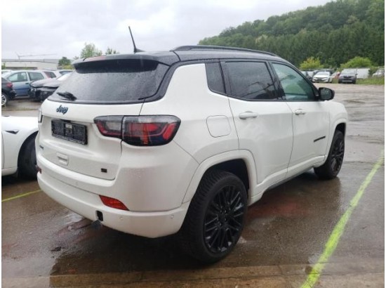 2022 Jeep Compass S Plug-In Hybrid 4WD 2022 Jeep Compass S Plug-In Hybrid 4WD