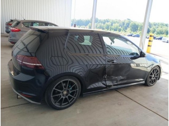 2015 Volkswagen Golf VII Lim. Highline BMT
