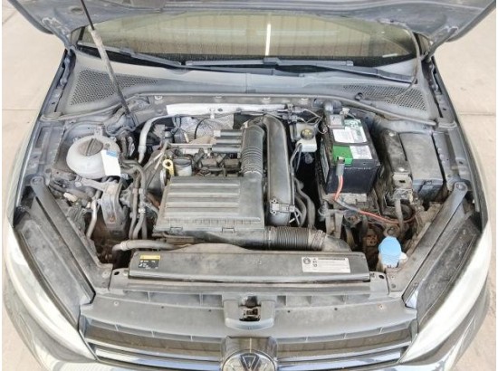 2015 Volkswagen Golf VII Lim. Highline BMT