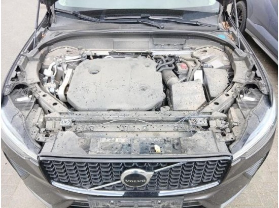 2024 Volvo XC60 Plus Dark AWD 2024 Volvo XC60 Plus Dark AWD
