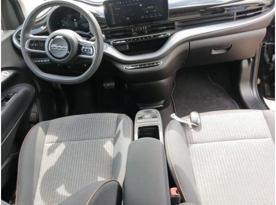2022 FIAT 500 E Icon 2022 FIAT 500 E Icon