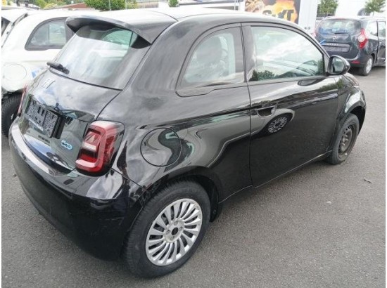 2023 FIAT 500 E Action 2023 FIAT 500 E Action