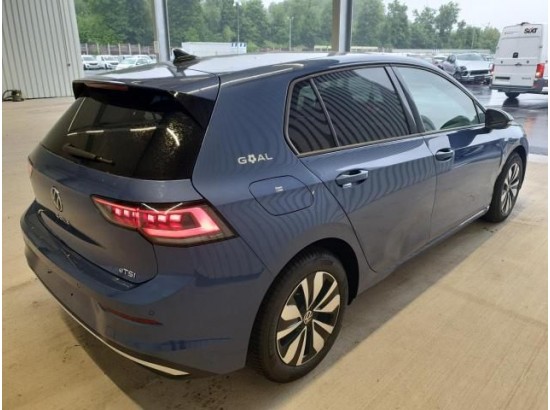 2025 Volkswagen Golf VIII Lim. 1.5 eTSI 110 kW Goal 2025 Volkswagen Golf VIII Lim. 1.5 eTSI 110 kW Goal