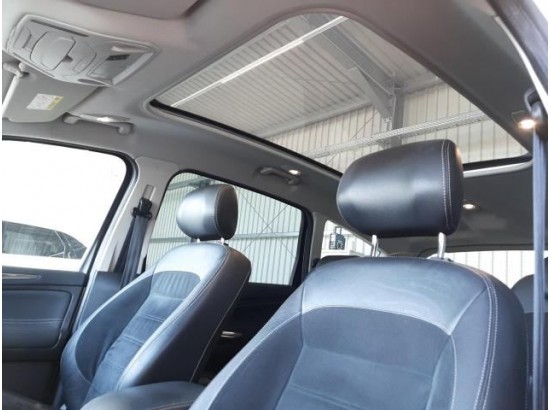 2015 Ford S-Max Titanium 2015 Ford S-Max Titanium