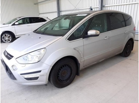 2015 Ford S-Max Titanium 2015 Ford S-Max Titanium