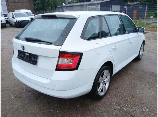 2015 Skoda Fabia Combi Ambition 2015 Skoda Fabia Combi Ambition