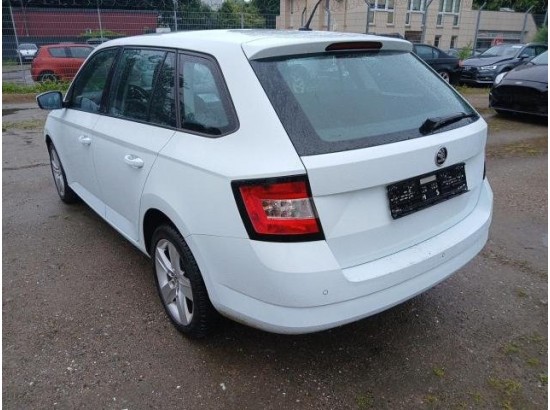 2015 Skoda Fabia Combi Ambition 2015 Skoda Fabia Combi Ambition