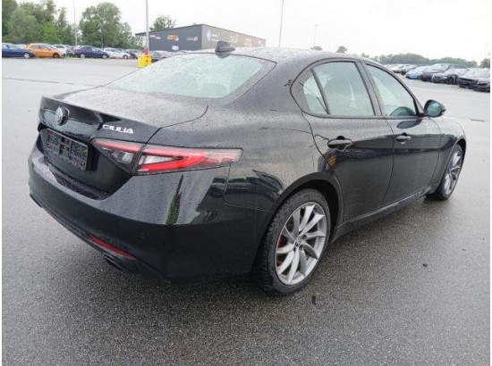 2024 Alfa Romeo Giulia Ti Q4 2024 Alfa Romeo Giulia Ti Q4