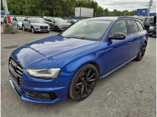 2015 Audi A4 Avant S line Sportpaket / plus