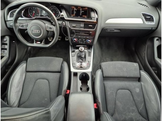 2015 Audi A4 Avant S line Sportpaket / plus