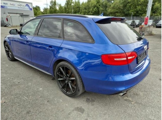 2015 Audi A4 Avant S line Sportpaket / plus