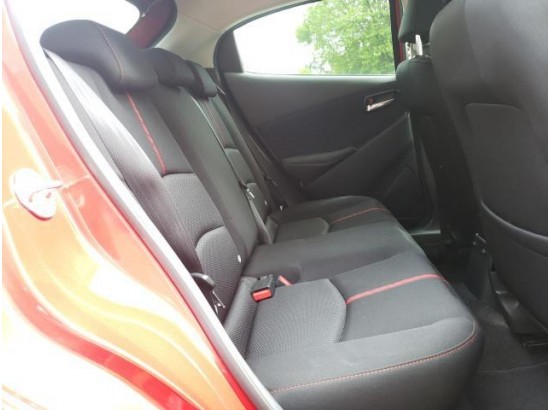 2016 Mazda 2 Lim. Sports-Line 2016 Mazda 2 Lim. Sports-Line