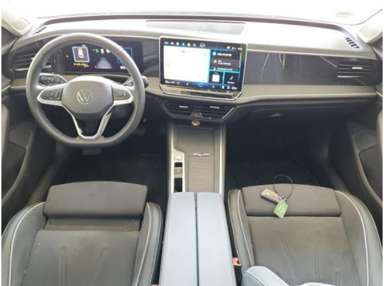 2025 Volkswagen Passat Variant 1.5 eTSI 110 kW Business 2025 Volkswagen Passat Variant 1.5 eTSI 110 kW Business