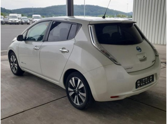 2016 Nissan Leaf Tekna 2016 Nissan Leaf Tekna