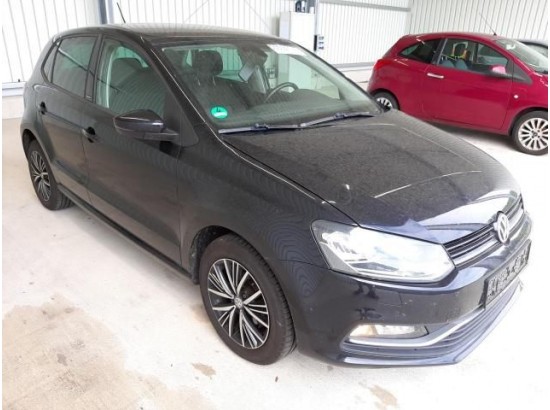 2016 Volkswagen Polo V Comfortline BMT/Start-Stopp 2016 Volkswagen Polo V Comfortline BMT/Start-Stopp