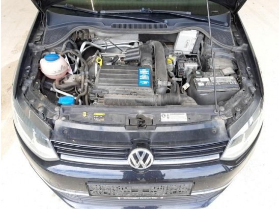 2016 Volkswagen Polo V Comfortline BMT/Start-Stopp 2016 Volkswagen Polo V Comfortline BMT/Start-Stopp