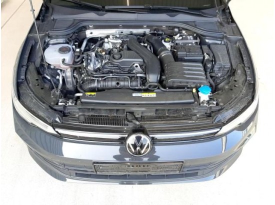2024 Volkswagen Golf VIII Lim. 1.5 TSI 85 kW Life 2024 Volkswagen Golf VIII Lim. 1.5 TSI 85 kW Life