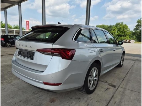 2021 Skoda Octavia Combi First Edition