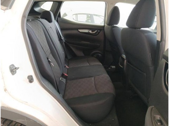 2015 Nissan Qashqai Acenta 2015 Nissan Qashqai Acenta