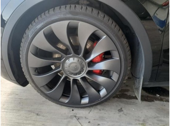2022 Tesla Model Y Dual Motor AWD 2022 Tesla Model Y Dual Motor AWD