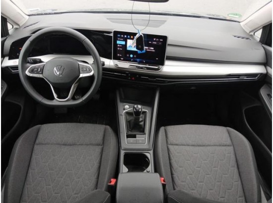 2025 Volkswagen Golf VIII Variant 1.5 TSI 110 kW Life 2025 Volkswagen Golf VIII Variant 1.5 TSI 110 kW Life