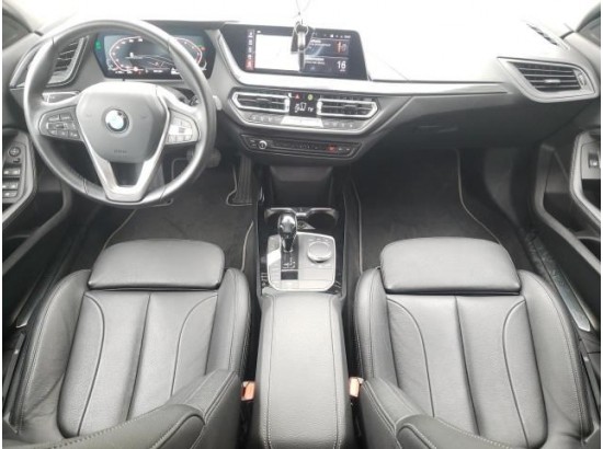 2021 BMW 1er Lim. 118i Sport Line 2021 BMW 1er Lim. 118i Sport Line