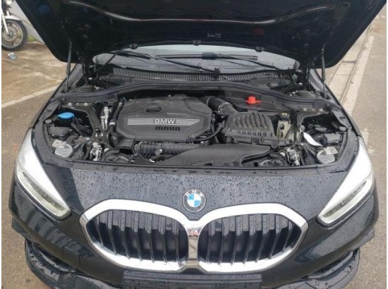 2021 BMW 1er Lim. 118i Sport Line 2021 BMW 1er Lim. 118i Sport Line