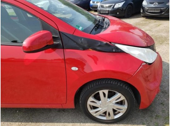 2016 Toyota AYGO x-play touch