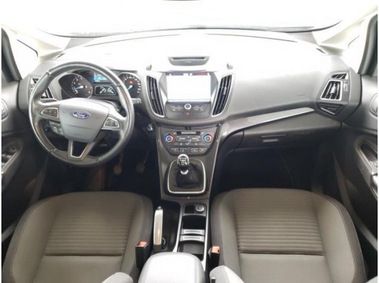 2017 Ford Grand C-Max Titanium