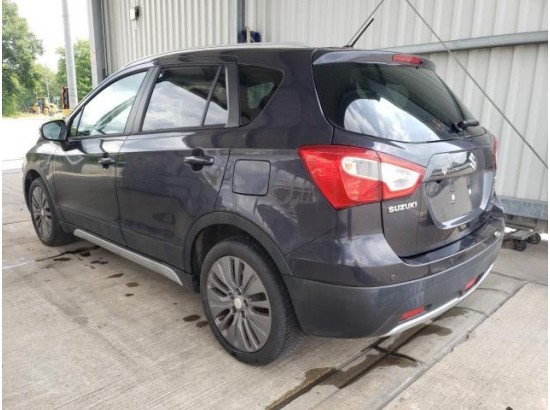 2015 Suzuki SX4 SX4 2015 Suzuki SX4 SX4