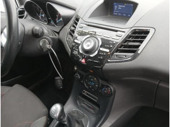 2017 Ford Fiesta ST-Line 2017 Ford Fiesta ST-Line