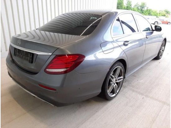 2016 Mercedes-Benz E -Klasse Lim. E 220 d 2016 Mercedes-Benz E -Klasse Lim. E 220 d